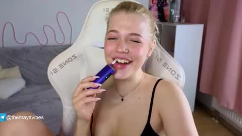 Snapshot of maya_blonde18 chatting on 03.02.26 Maya online show from 03.02.26