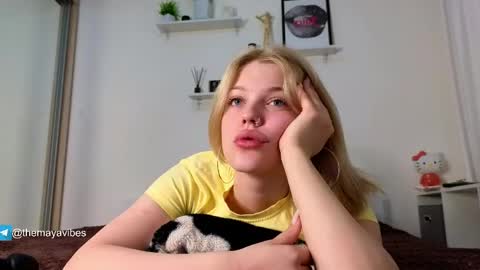 Snapshot of maya_blonde18 chatting on 03.16.26 Maya online show from 03.16.26