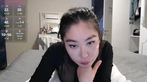 maya_kumashiro online show from 01.18.26