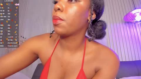 Snapshot of mayacardenas chatting on 12.27.24 Maya online show from 12.27.24