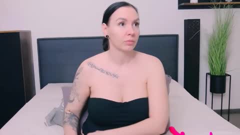 MayaCruise online show from 02.20.26