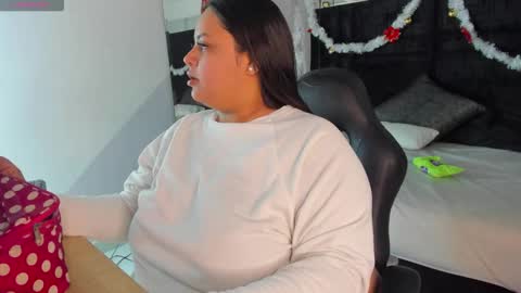 MAY online show from 12.23.25