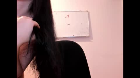 mayaduval online show from 11.10.25