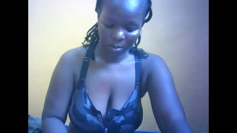 Snapshot of mayah_sexy chatting on 03.02.26 mayah_sexy online show from 03.02.26