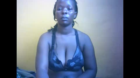 Snapshot of mayah_sexy chatting on 03.02.26 mayah_sexy online show from 03.02.26