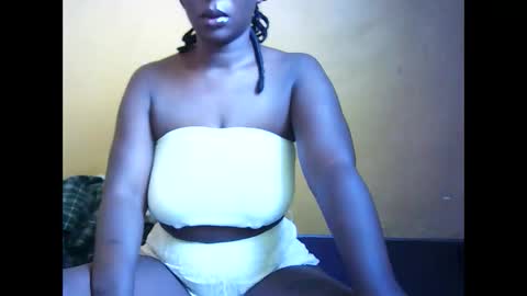Snapshot of mayah_sexy chatting on 03.06.26 mayah_sexy online show from 03.06.26
