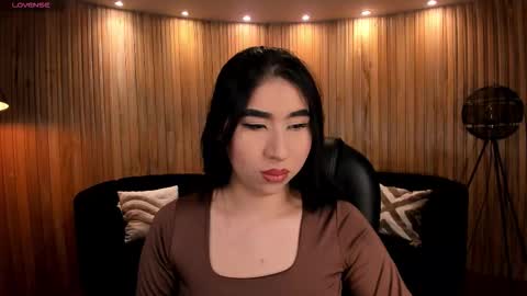 Snapshot of mayamoretti chatting on 02.16.26 Maya online show from 02.16.26