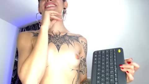 mayaredd online show from 02.26.25