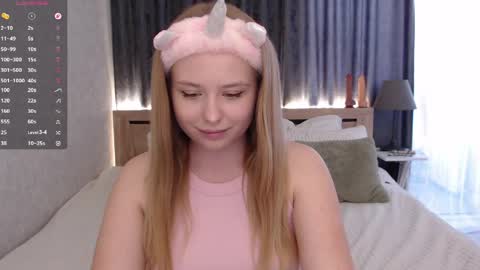 Snapshot of maybebabyx chatting on 06.04.26 maybebabyx online show from 06.04.26