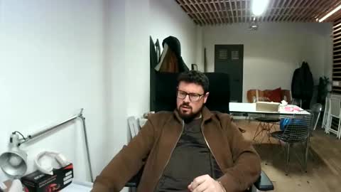 Snapshot of mayde4thbwu chatting on 05.16.26 mayde4thbwu online show from 05.16.26