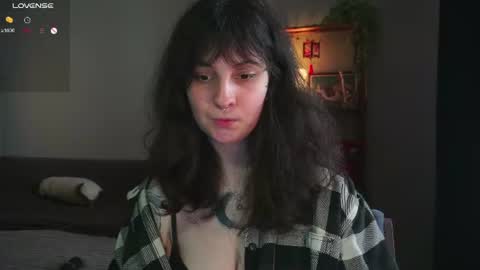 Snapshot of maymary_ chatting on 07.07.26 Mary . online show from 07.07.26