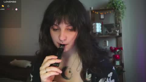 Snapshot of maymary_ chatting on 07.27.26 Mary . online show from 07.27.26