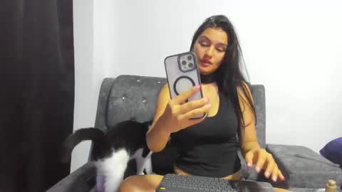 Snapshot of mayte_sexy3 chatting on 10.06.25 Mayte  online show from 10.06.25