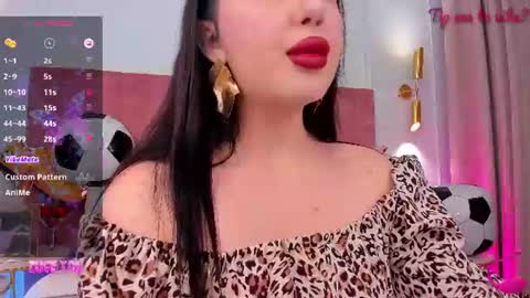Snapshot of mayzzi chatting on 06.22.26 MayaLevi online show from 06.22.26