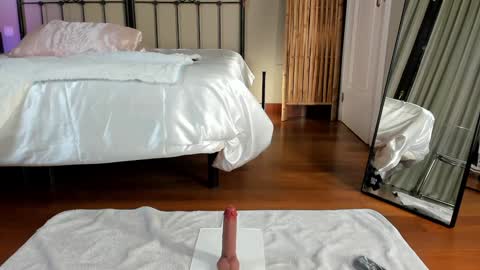 Maze online show from 01.23.25