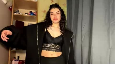 Adel online show from 12.20.25