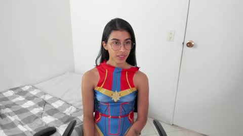 mazikeen_18 online show from 12.15.25
