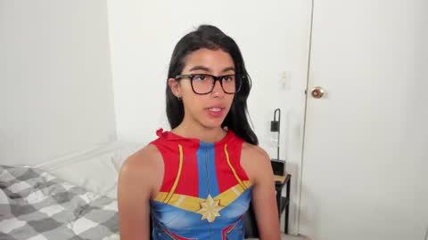 Snapshot of mazikeen_18 chatting on 06.29.26 mazikeen_18 online show from 06.29.26