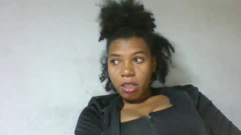 Snapshot of mbotiamby chatting on 07.15.26 mbotiamby online show from 07.15.26