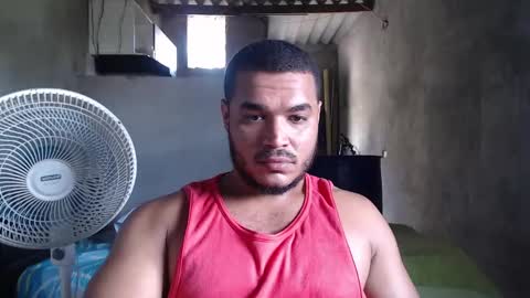 Snapshot of mcgregor_sexhot chatting on 12.19.24 Mcgregor online show from 12.19.24