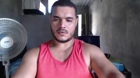 Snapshot of mcgregor_sexhot chatting on 12.19.24 Mcgregor online show from 12.19.24