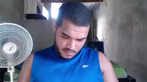 Snapshot of mcgregor_sexhot chatting on 01.21.25 Mcgregor online show from 01.21.25