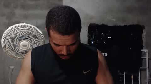 Mcgregor online show from 11.12.25