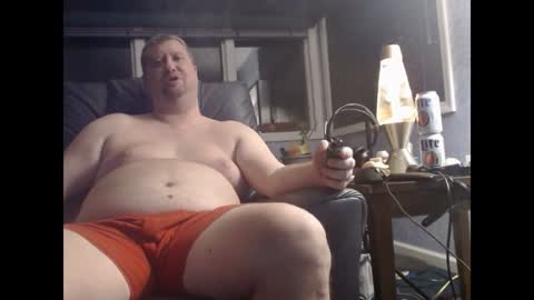 Snapshot of mckhero chatting on 12.09.24 Sean online show from 12.09.24