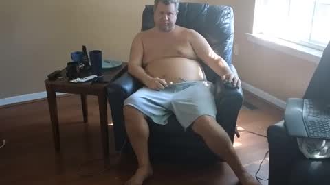 Snapshot of mckhero chatting on 09.14.25 Sean online show from 09.14.25