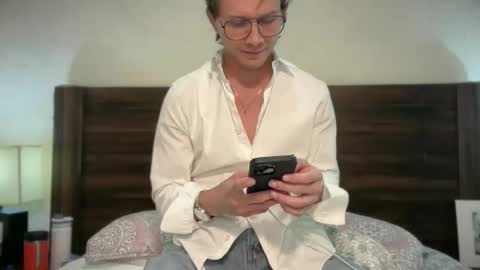 Snapshot of mcklister69 chatting on 03.05.26 mcklister online show from 03.05.26