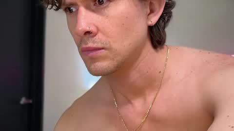 Snapshot of mcklister69 chatting on 03.12.26 mcklister online show from 03.12.26