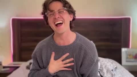 Snapshot of mcklister69 chatting on 03.15.26 mcklister online show from 03.15.26