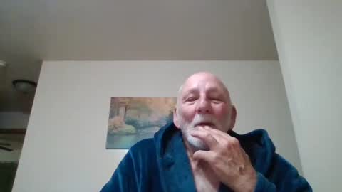 mdane99 online show from 10.31.25