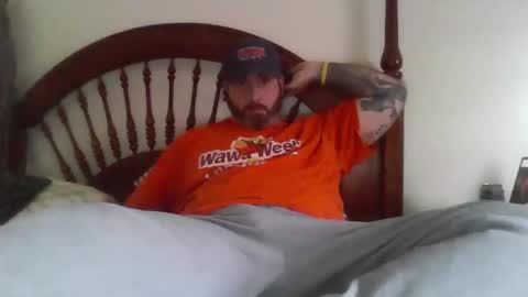 Snapshot of mdavis1six chatting on 11.26.25 Davis online show from 11.26.25