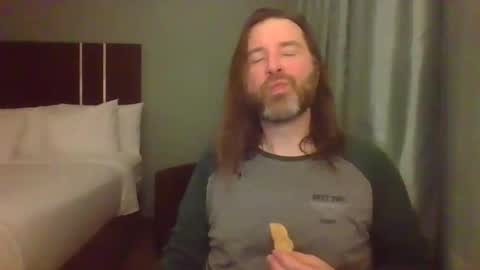 me2crazy online show from 10.27.25
