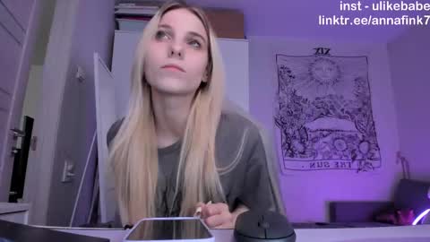 Anna online show from 11.20.25