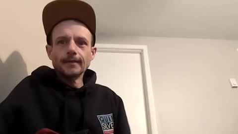 Snapshot of meanfinger chatting on 02.16.26 Jizzy online show from 02.16.26