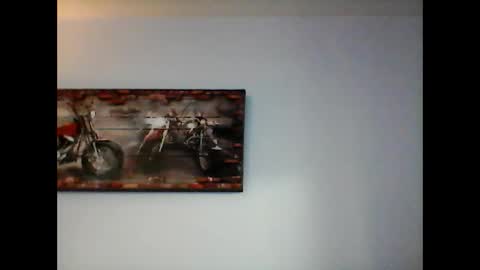 me at home online show from 01.08.25