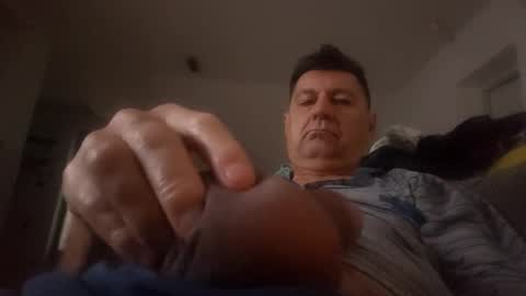 Snapshot of medeni62 chatting on 01.21.25 medeni62 online show from 01.21.25