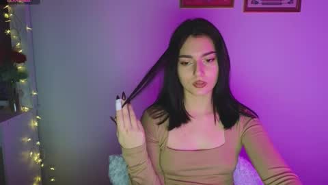 Dina online show from 03.04.25