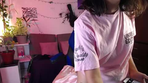 Snapshot of medusa_025 chatting on 02.27.25 Coral online show from 02.27.25