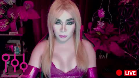 THE QUEEN ALPHA   Queen Medusa Prey online show from 01.10.26