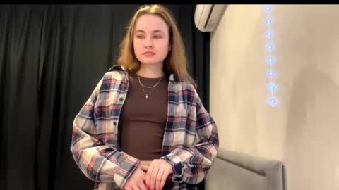 Olivia online show from 11.25.25