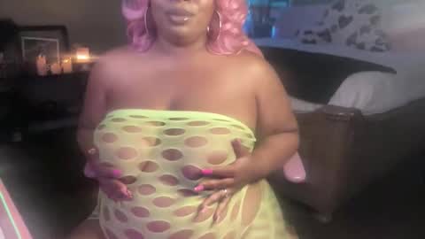 Southern Peach online show from 11.19.25