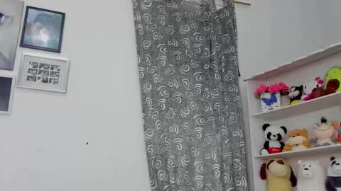 M E G A N online show from 02.10.26