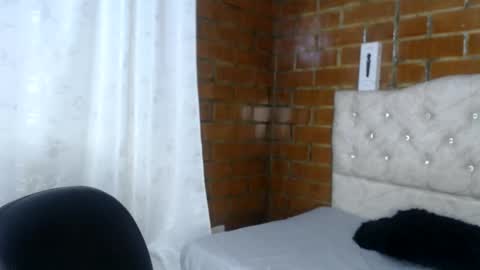 Megan and sophi online show from 05.17.26