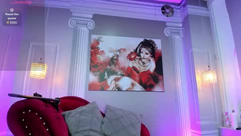 Snapshot of megan_cute4u chatting on 09.25.25 Megan online show from 09.25.25