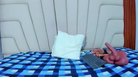 Megan online show from 02.28.26