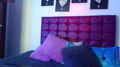 Valentina online show from 12.31.24