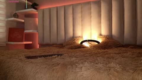     online show from 11.25.25